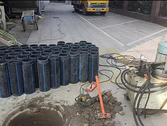 长葛PE置换管厂家 DN315置换管 非开挖管短管置换